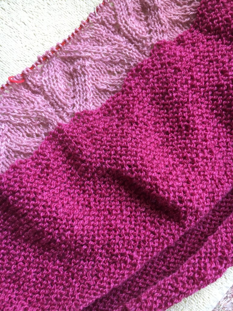 pink cowl knitting