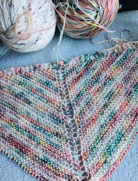 knitting sun-kissed shawl