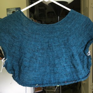 Fine Sand sweater knitting