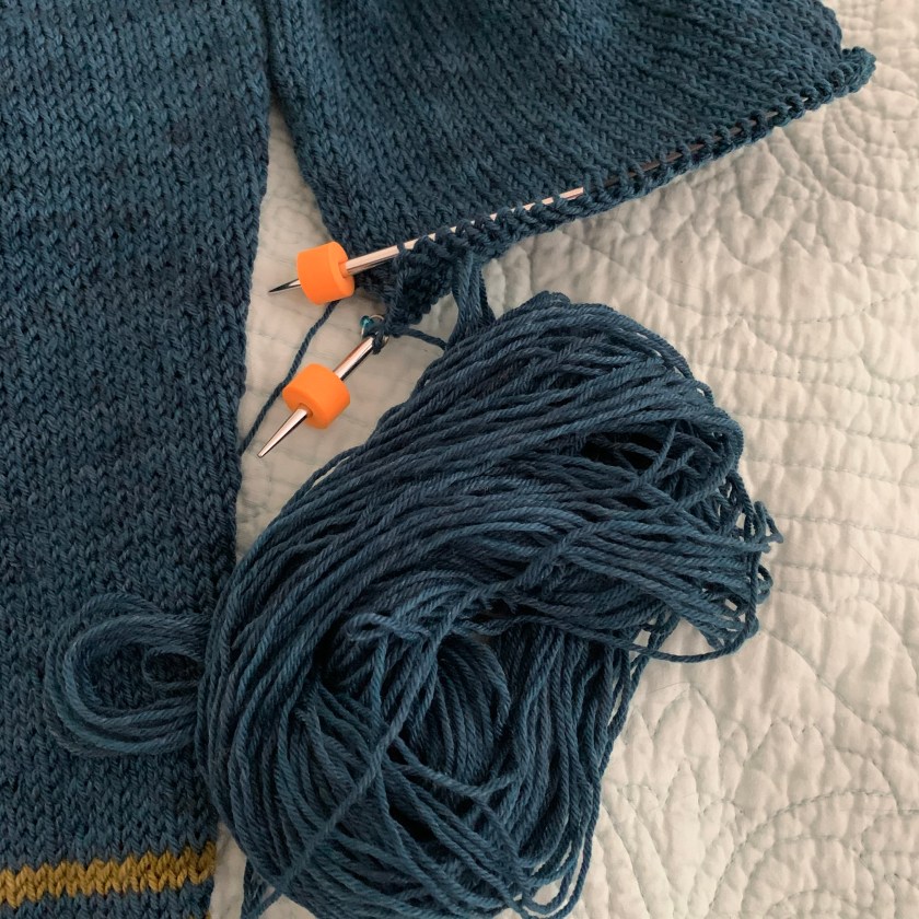 Finishing the sleeve in blue