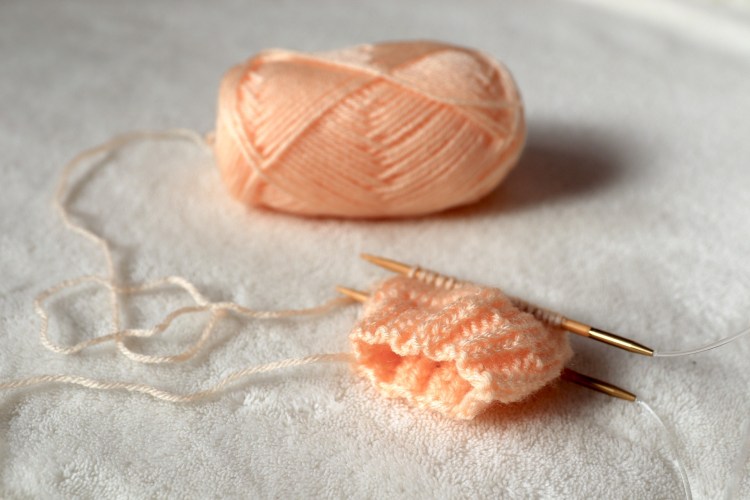 peach color acrylic yarn for knitting