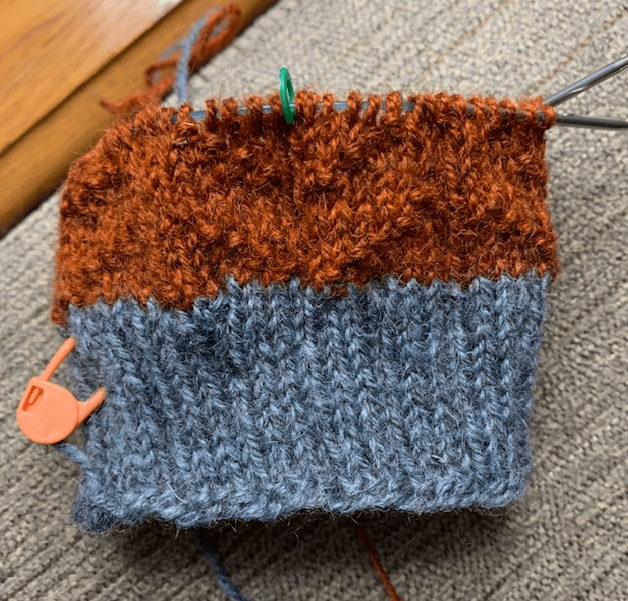 Snowfall socks in Tukuwool