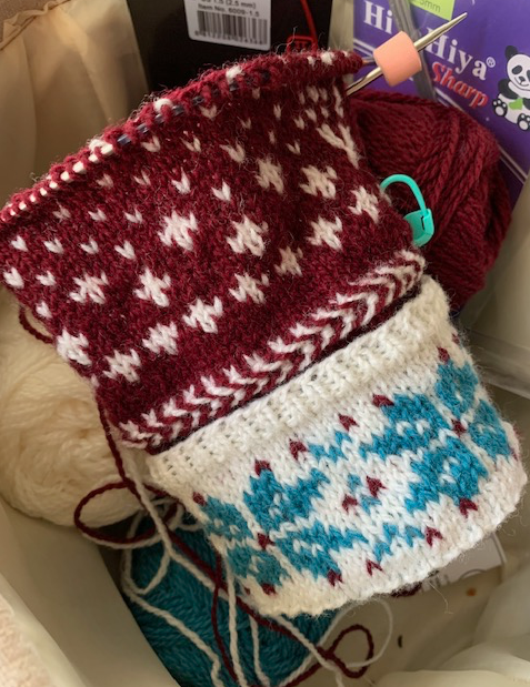 Colorwork mitten knitting