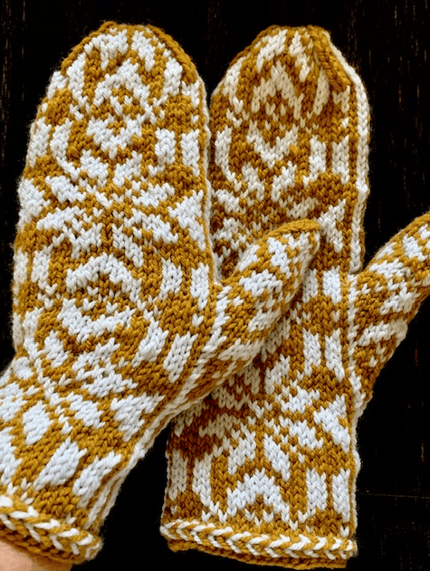 hand knit Glissade mitten pair