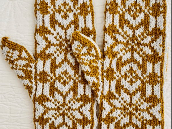 Silver and Gold Mitten in Stranded&nbsp;Colorwork
