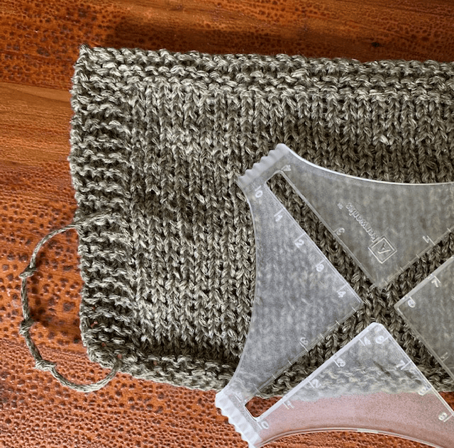 Linen yarn swatch
