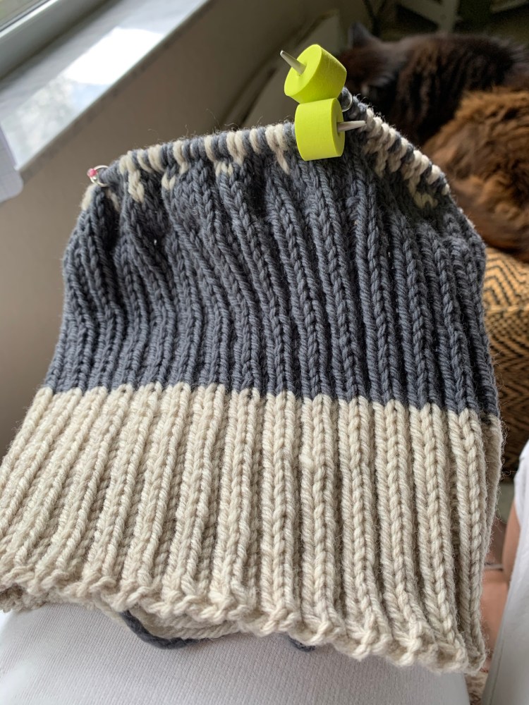 Gray and natural double brim snowflake hat