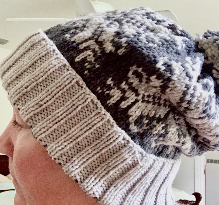 Snowflake hat slouch pompom