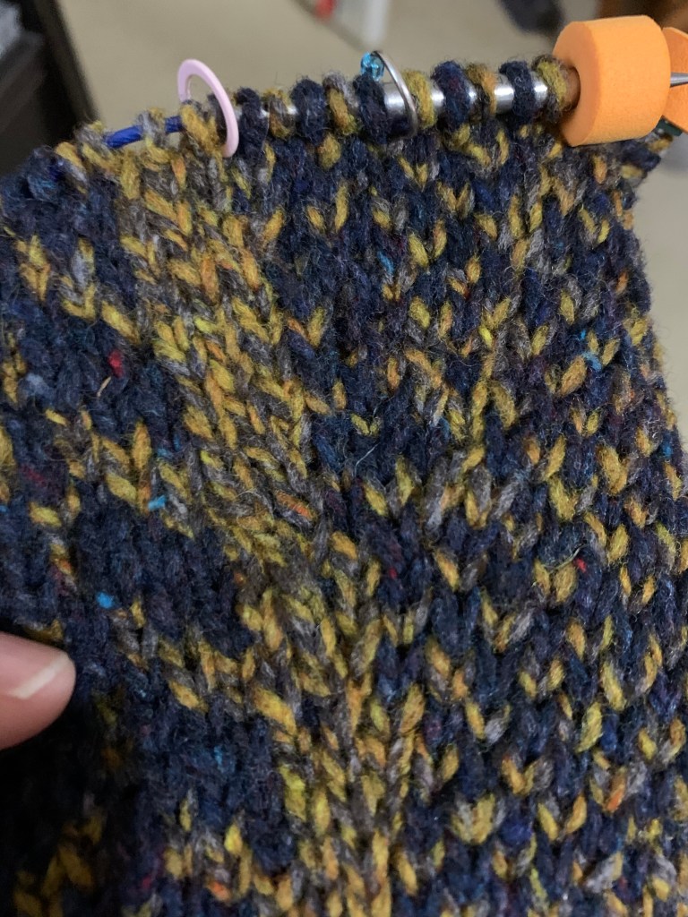 Pattern is wrong for left hand thumb