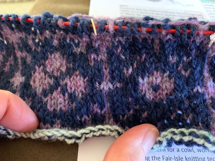 Keramos cowl Fair Isle pattern