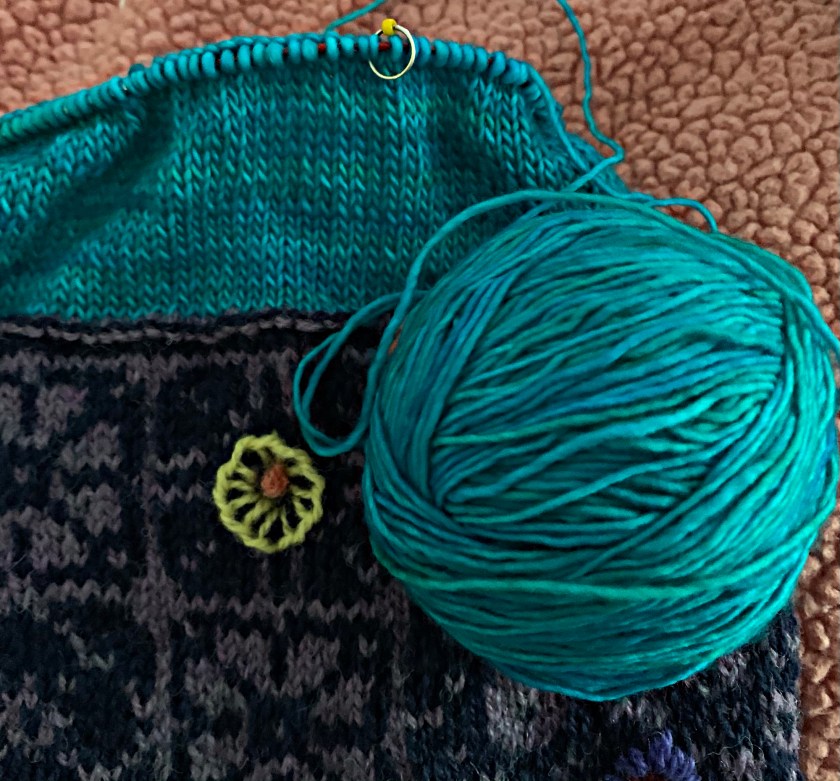 Turquoise yarn for knitting lining of Keramos Cowl