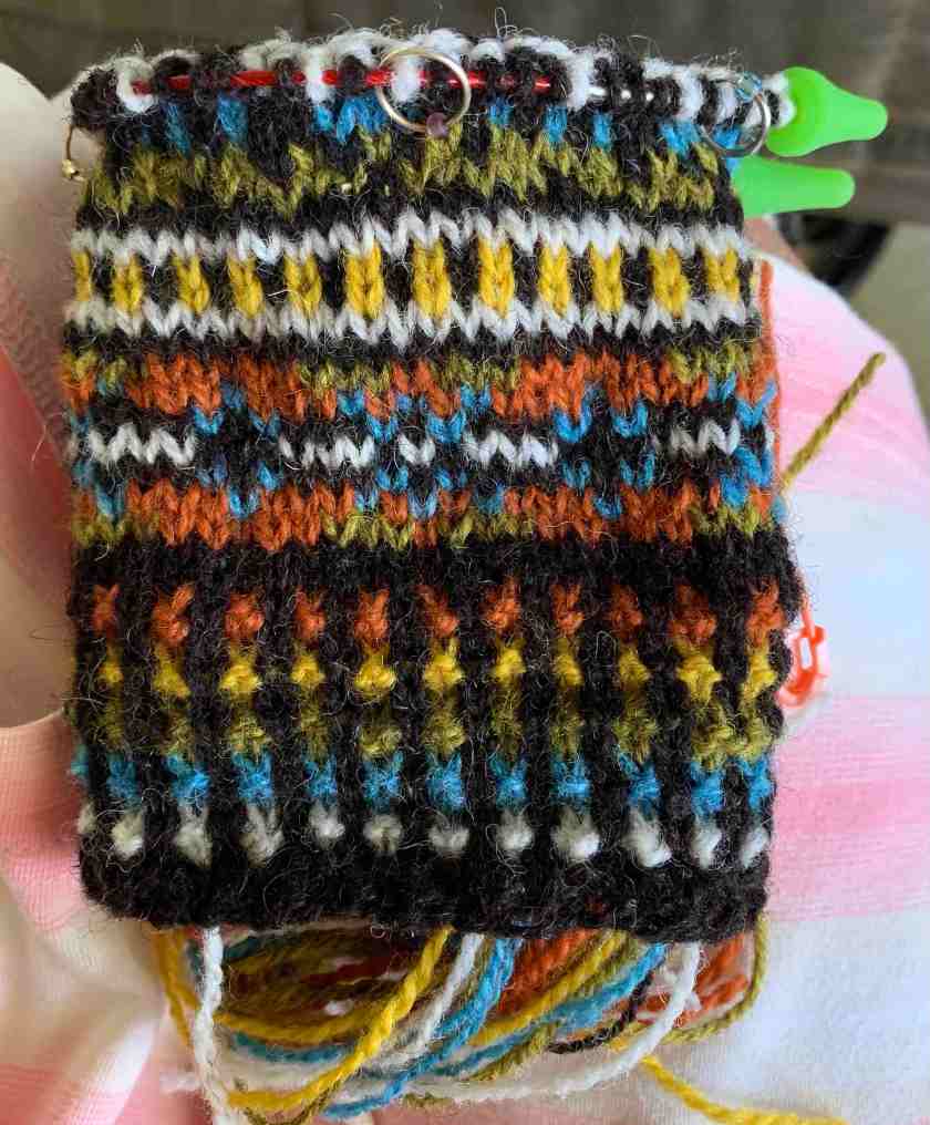 Stellar Parallax mitts pattern