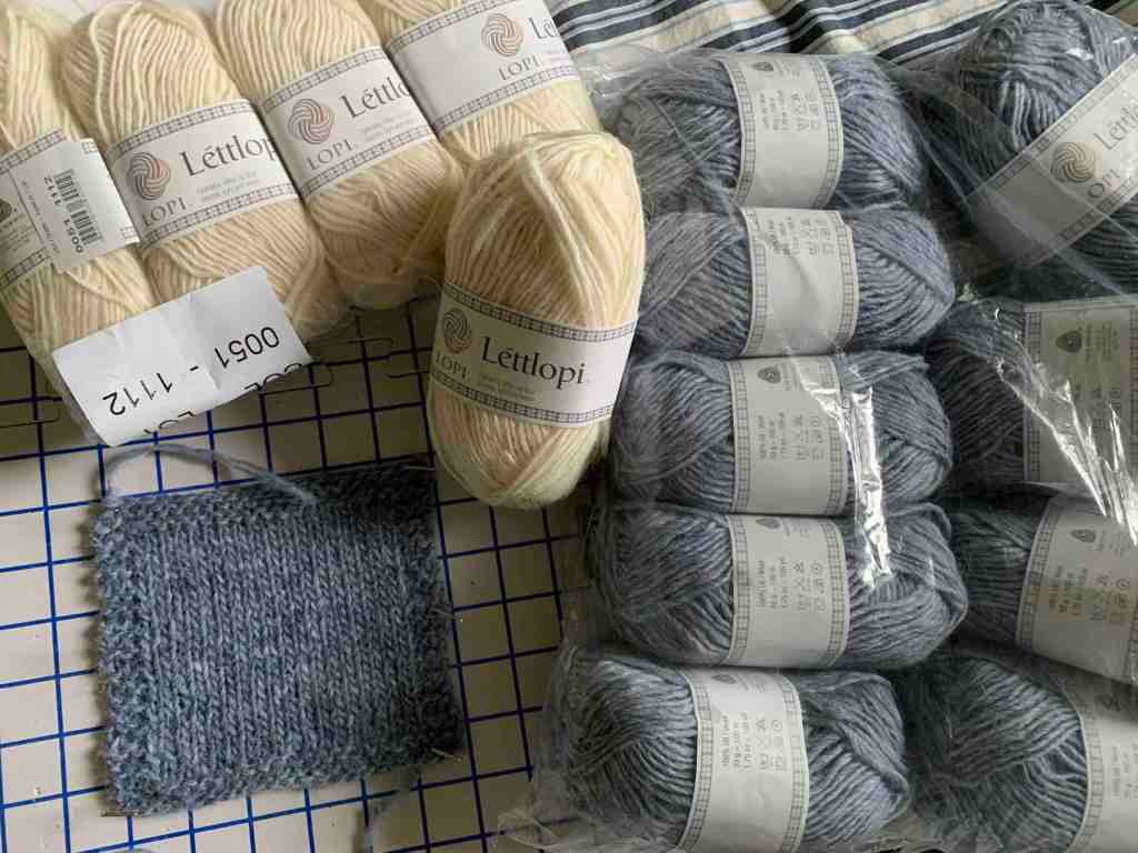 Lettlopi wool skeins in white and blue