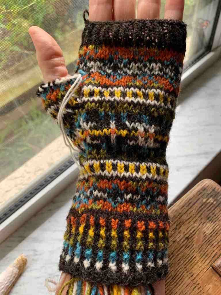 Colorwork mitt knitting