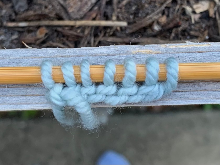 Space stitches casting on