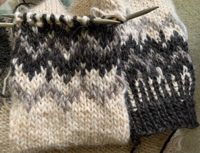 Alafosslopi wool sweater sleeve colorwork