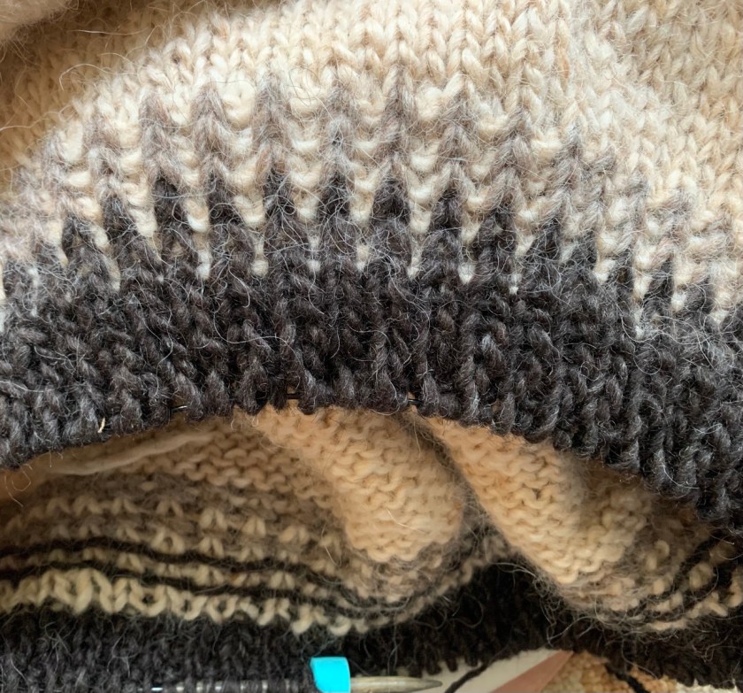 Re-knitting the body ribbing