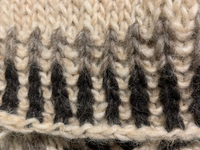 corrugated rib in Alafosslopi wool