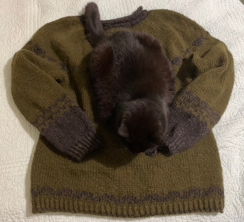 Joker sweater knitting