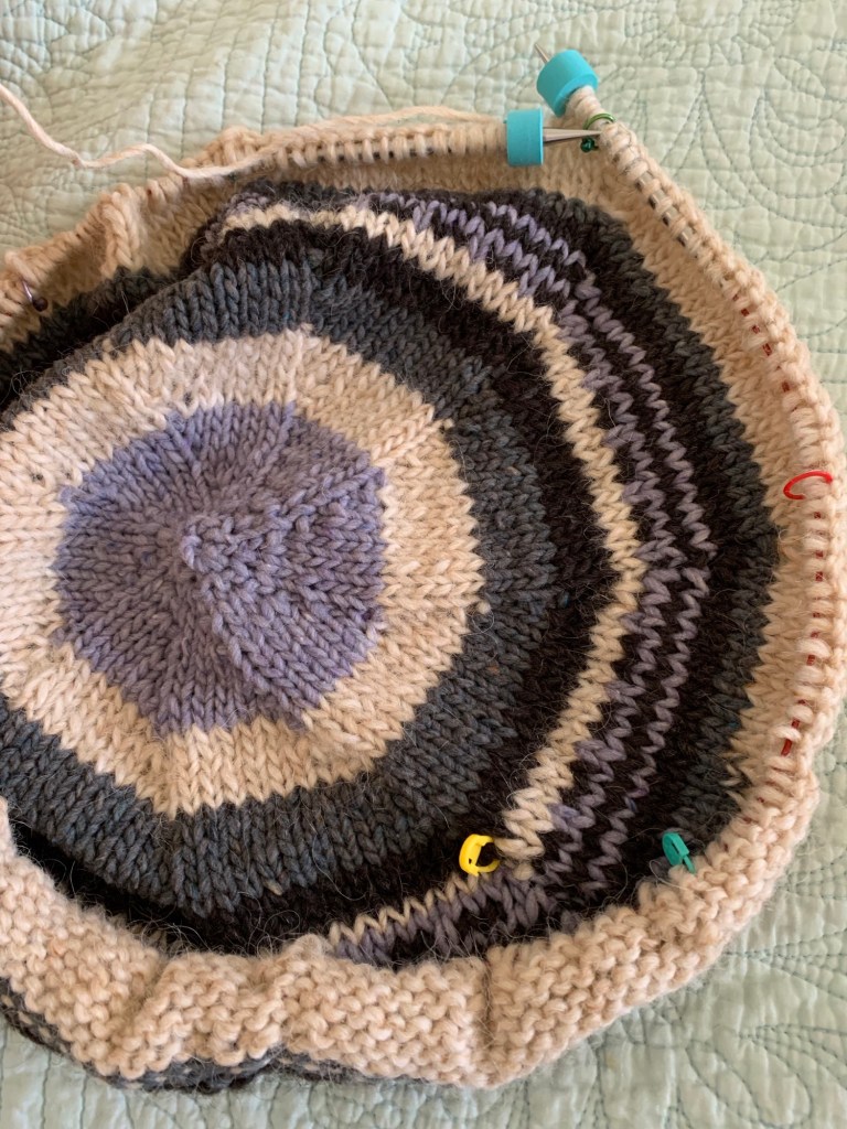knitting cat blanket