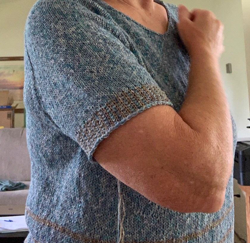 Corrugated ribbing on sleeve