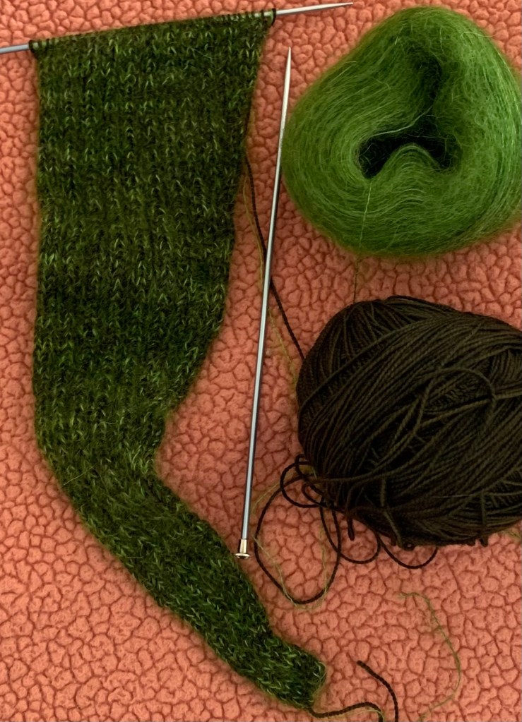 Knitting the Alex Scarf