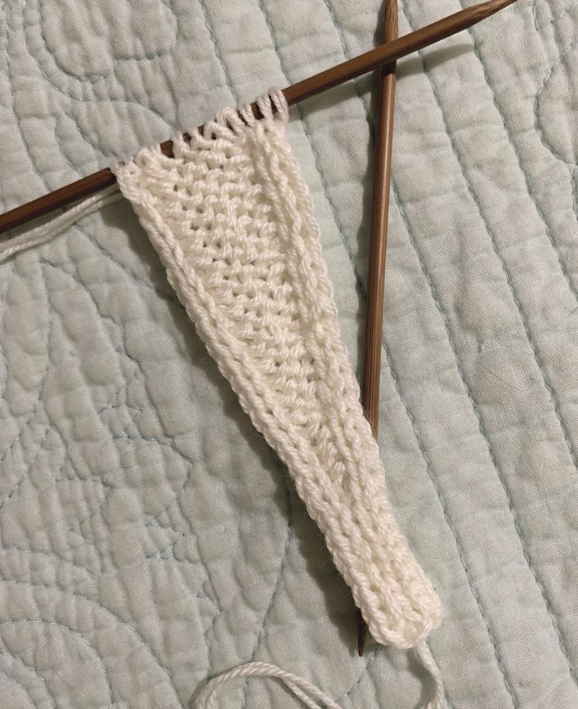 Sophie Scarf cast on and knit