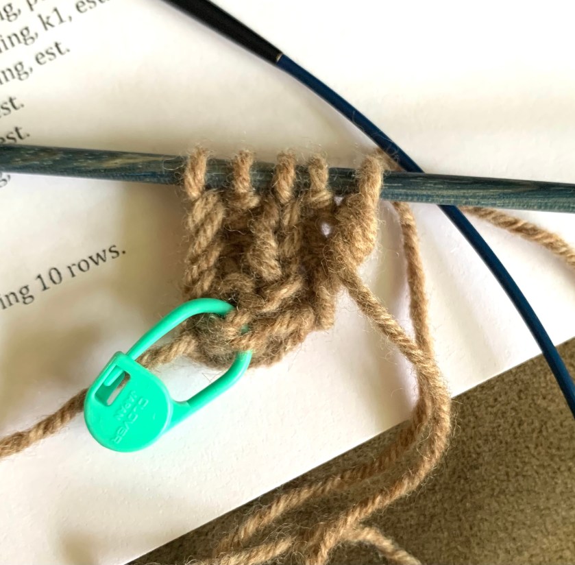 Beginning to knit Scarf No. 4