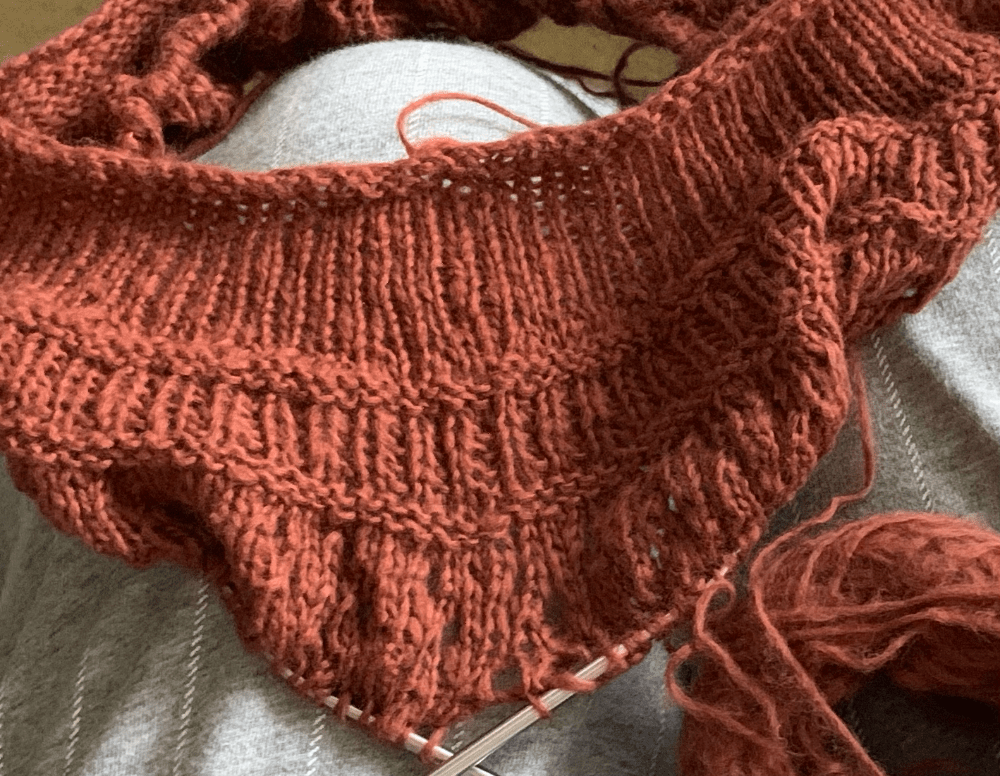Knus Light knitting pattern in the works