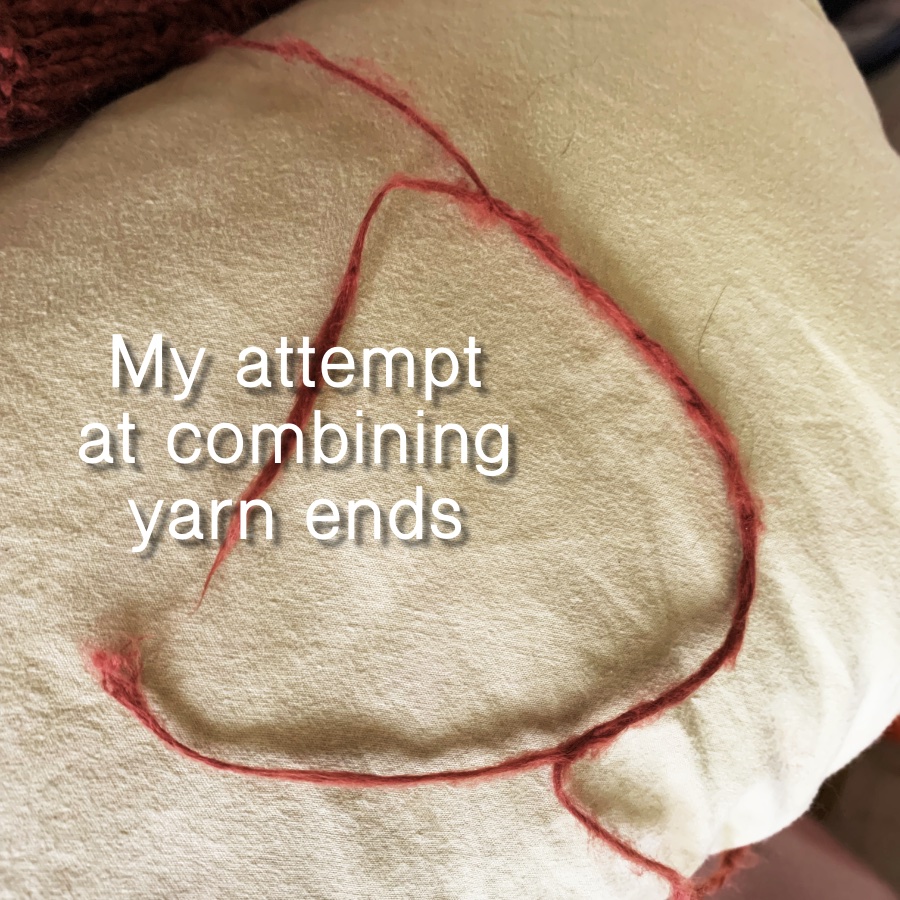 Combining cotton yarn ends with a knitting needle